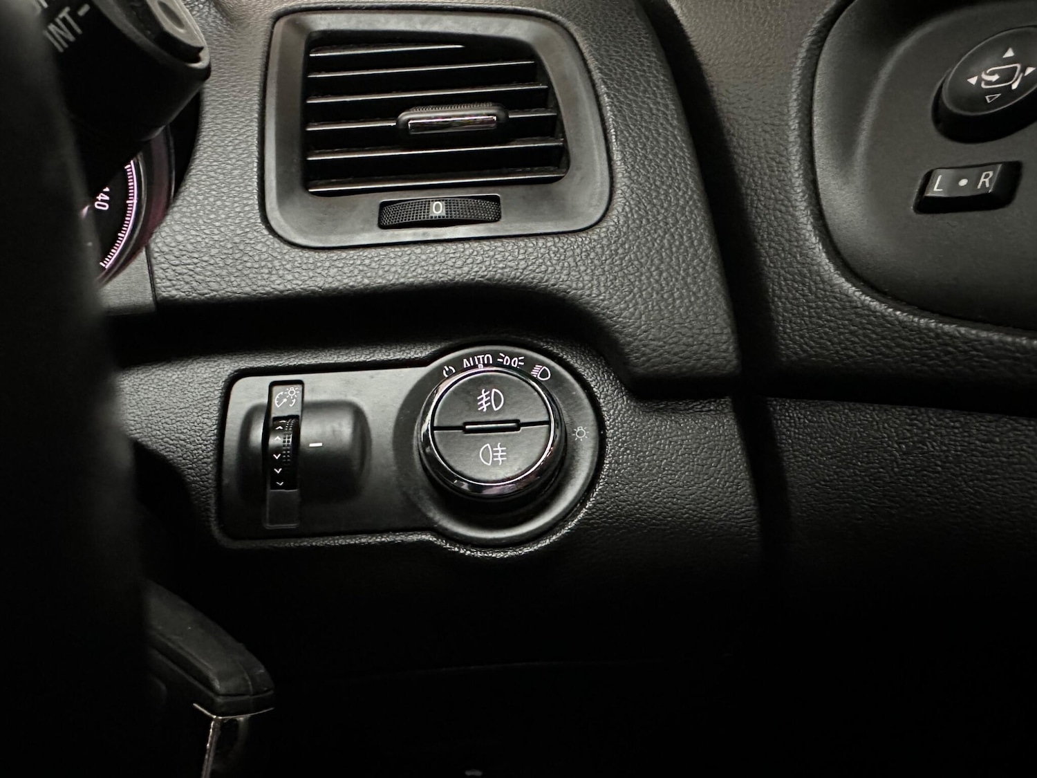 Used Vauxhall Insignia 2014 for sale - 77648217: Photo 18