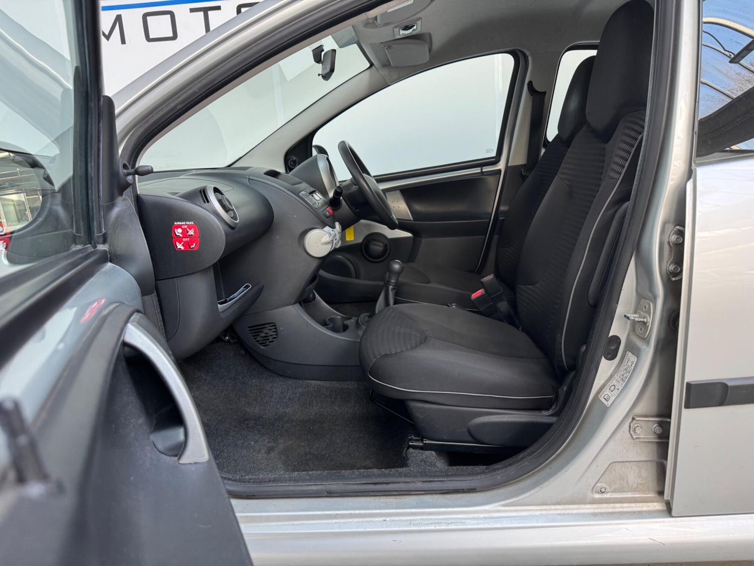 Used Peugeot 107 2012 for sale - 78150013: Photo 7