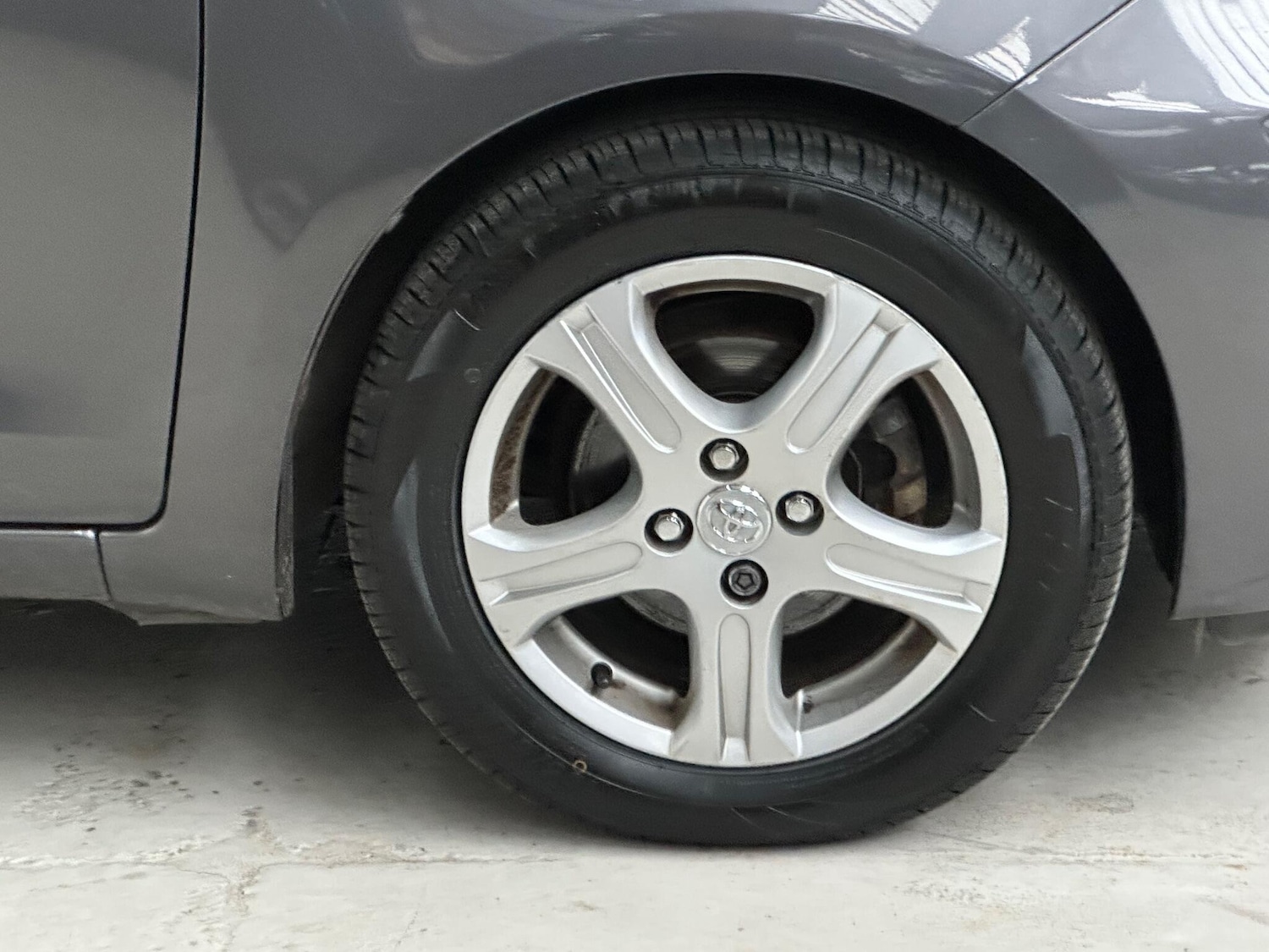 Used Toyota Yaris 2010 for sale - 76420263: Photo 22