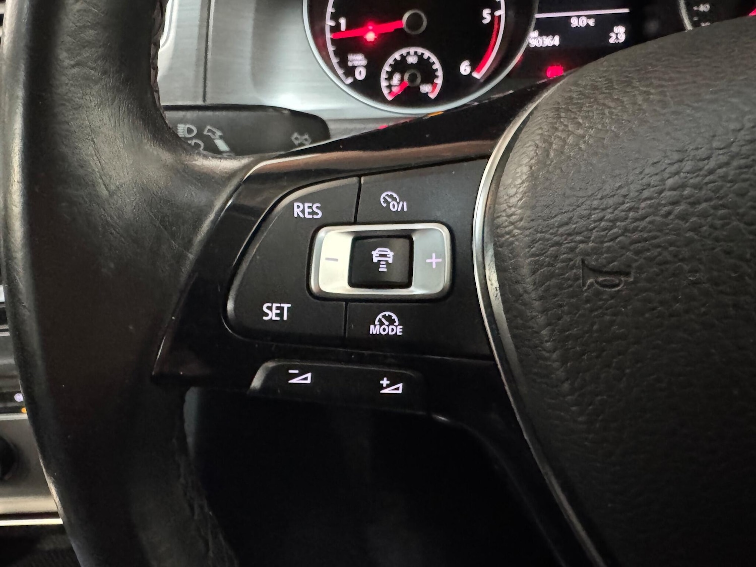 Used Volkswagen Golf 2013 for sale - 76937669: Photo 19