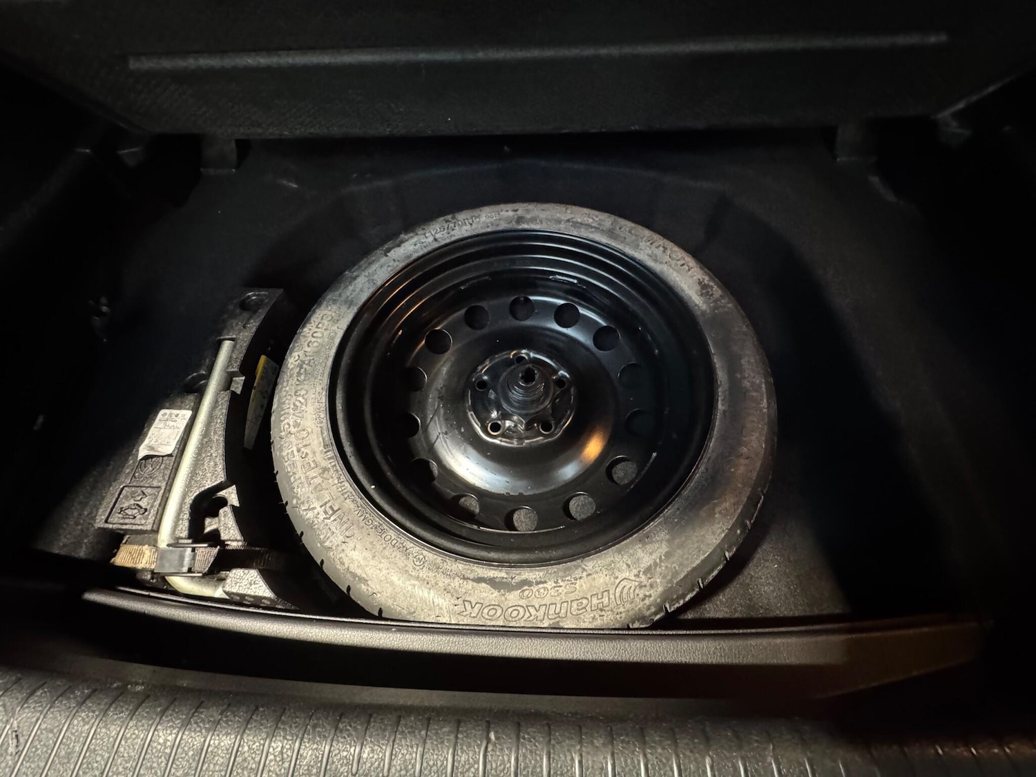 Used Volkswagen Golf 2013 for sale - 76937669: Photo 24