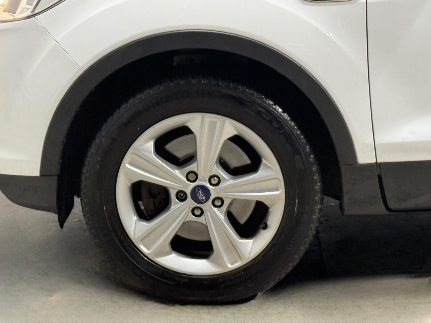 Used Ford Kuga 2014 for sale - 77307770: Photo 25