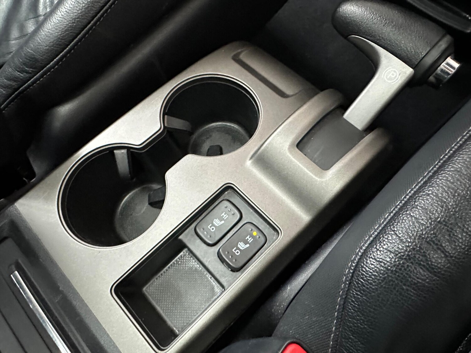 Used Honda CR-V 2010 for sale - 78103136: Photo 10