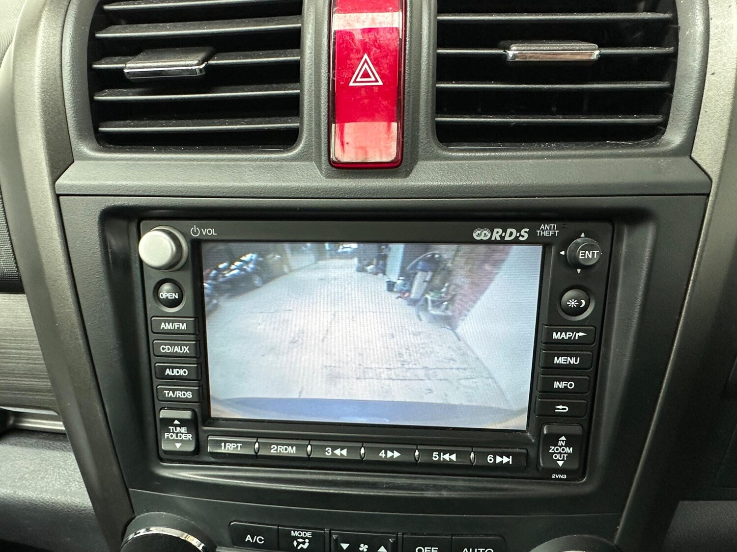 Used Honda CR-V 2010 for sale - 78103136: Photo 11