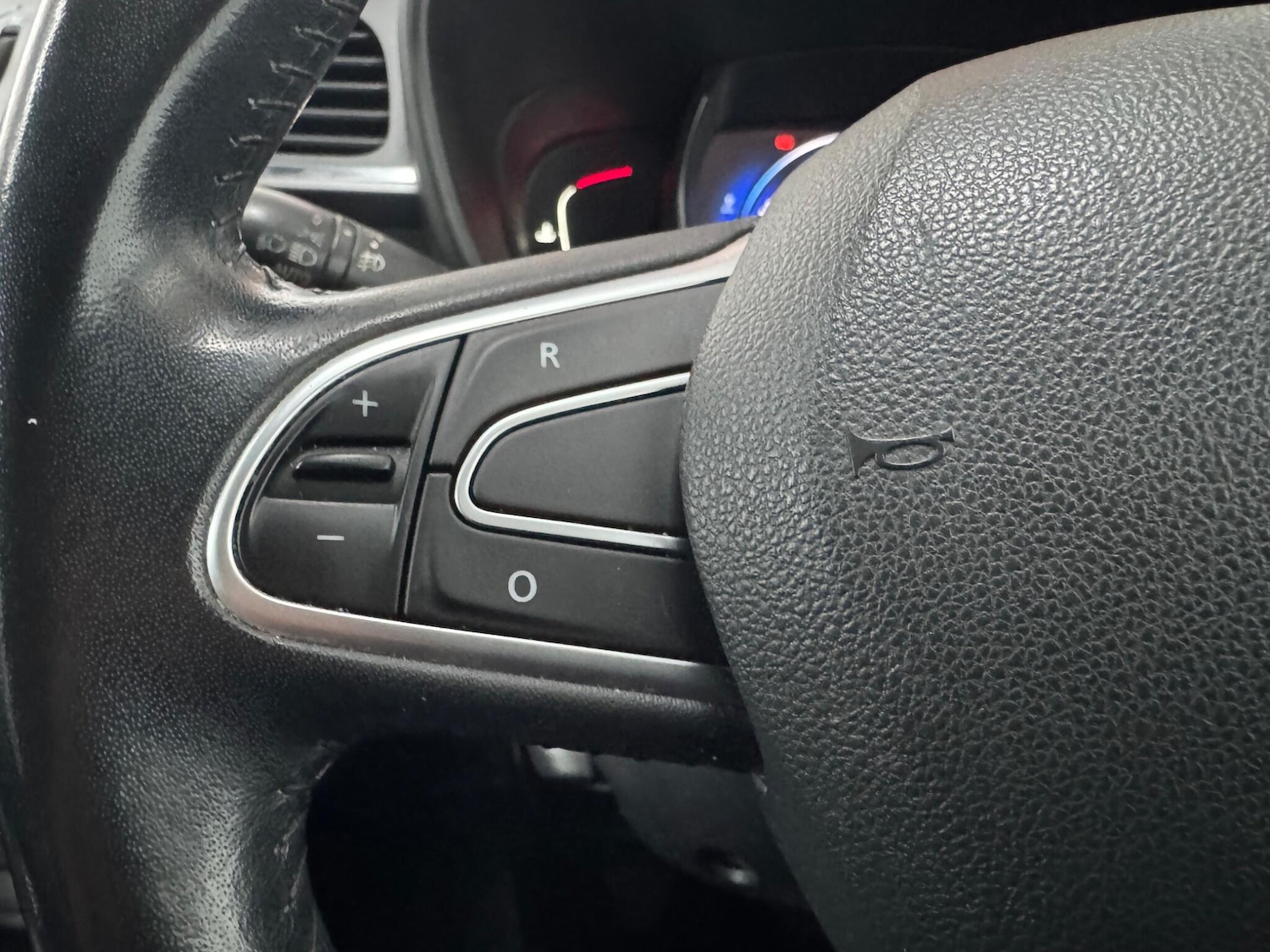 Used Renault Kadjar 2017 for sale - 77795196: Photo 22