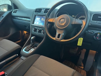 Used Volkswagen Golf 2023 for sale - 77360697: Photo