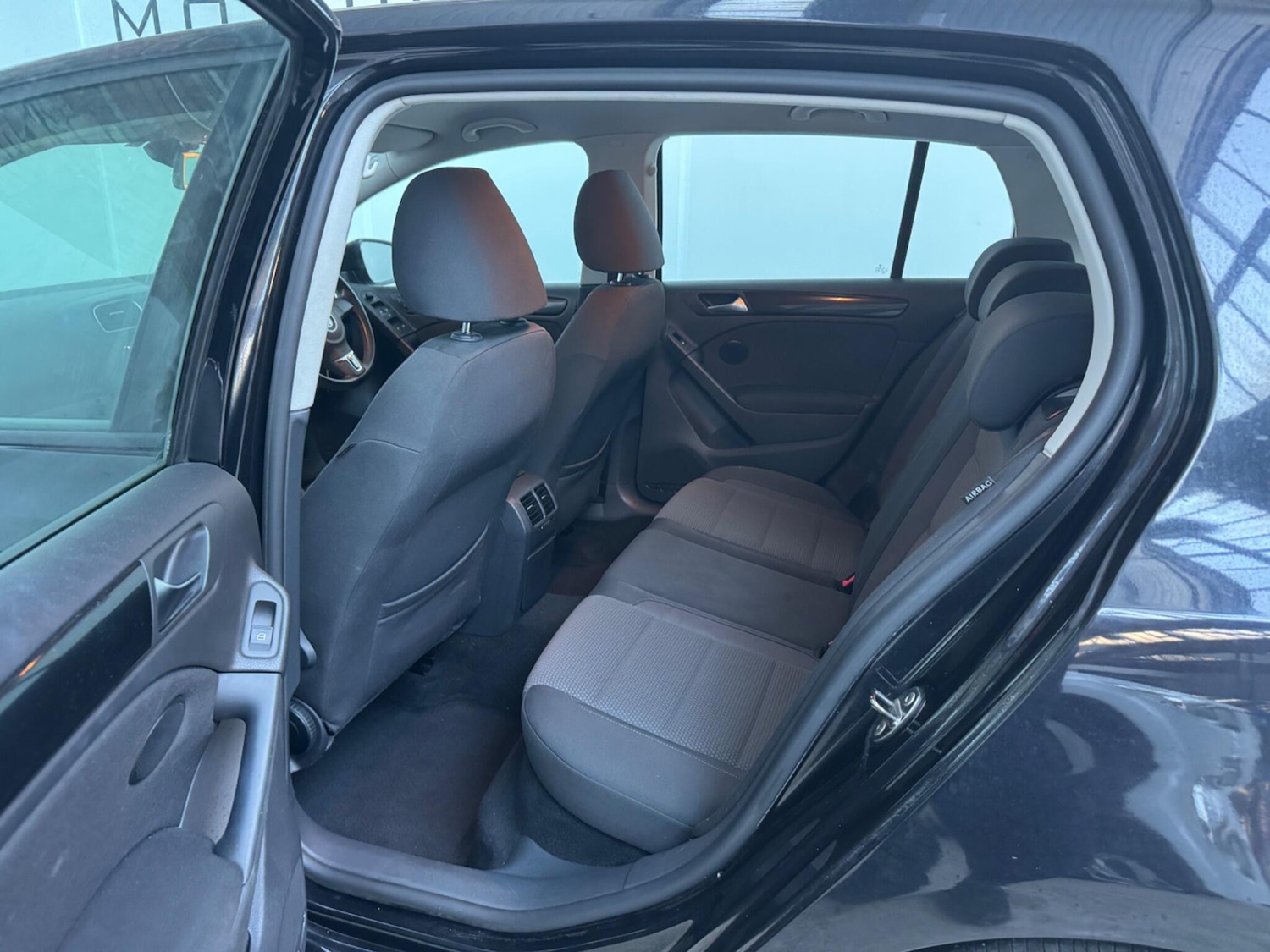 Used Volkswagen Golf 2023 for sale - 77360697: Photo 9