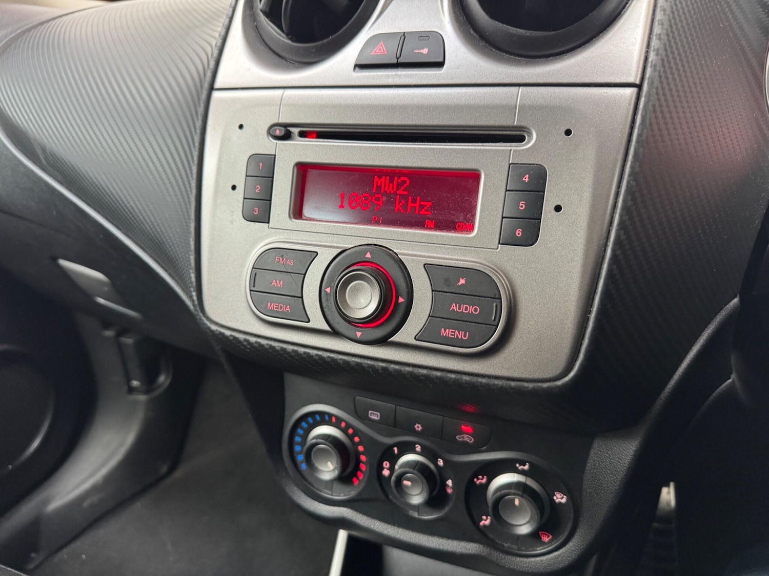 Used Alfa Romeo MiTo 2012 for sale - 78198219: Photo 9