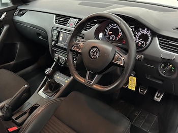 Used Skoda Octavia 2016 for sale - 77634729: Photo