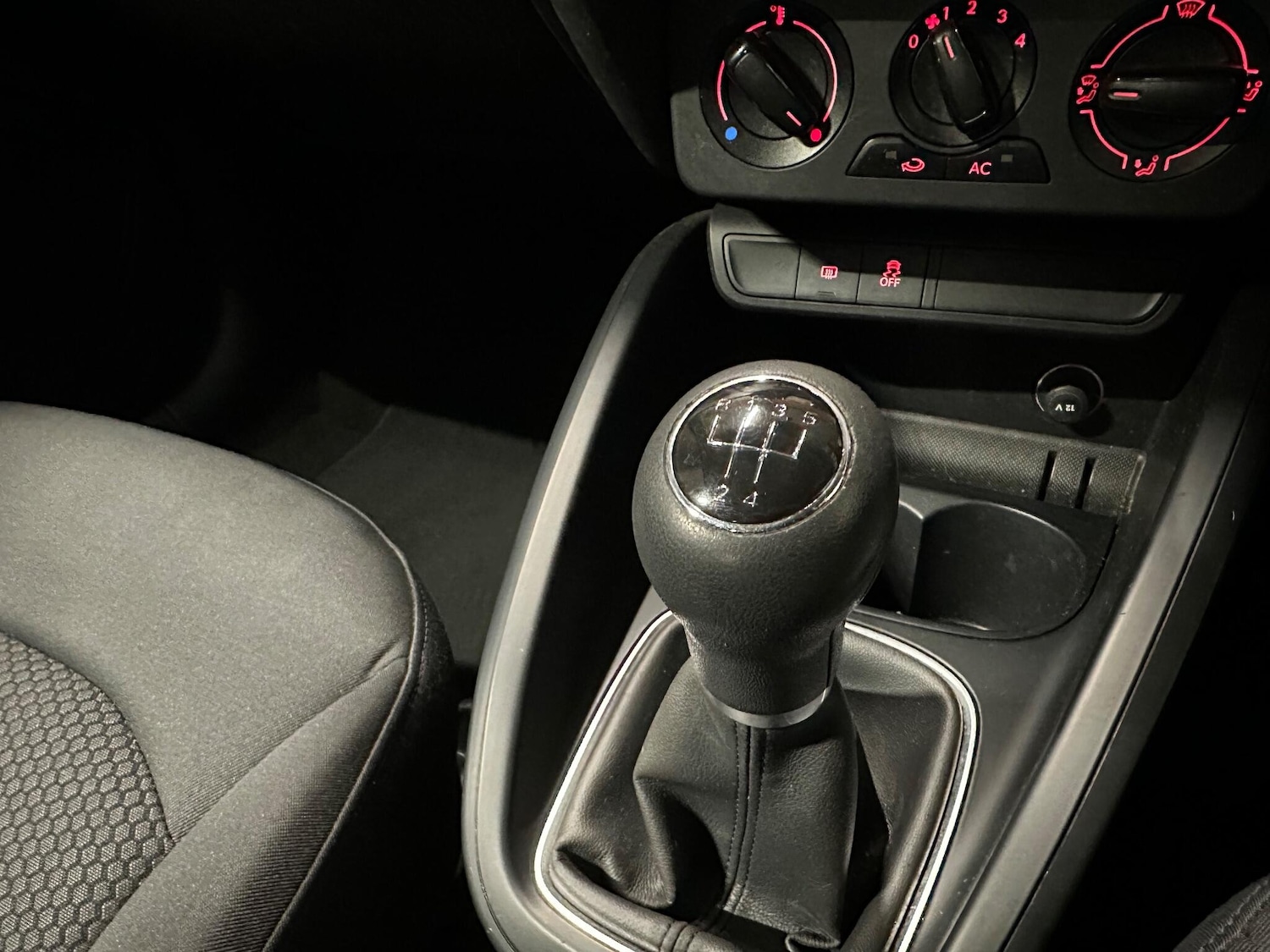 Used Audi A1 2011 for sale - 76999738: Photo 14