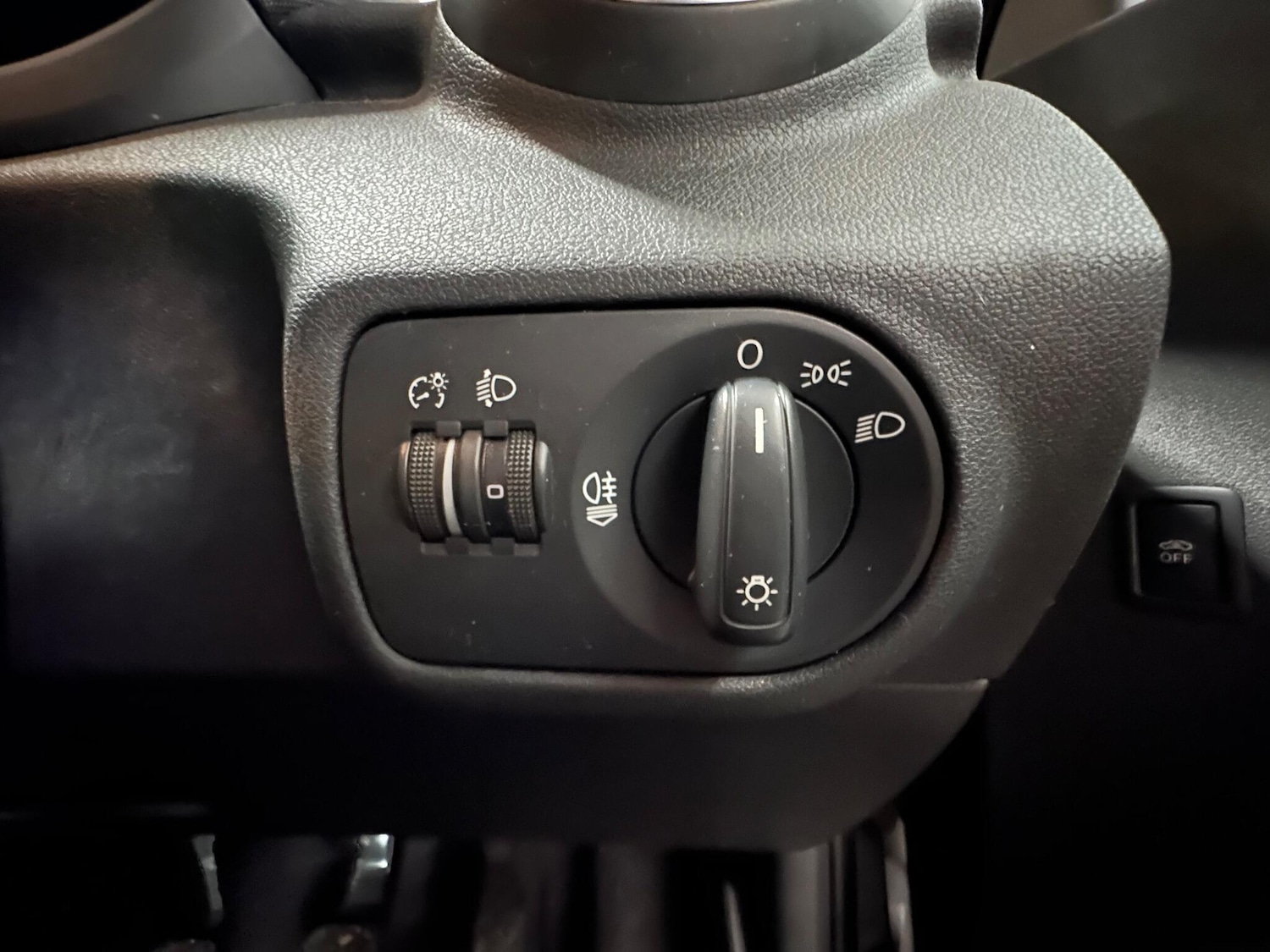 Used Audi A1 2011 for sale - 76999738: Photo 17