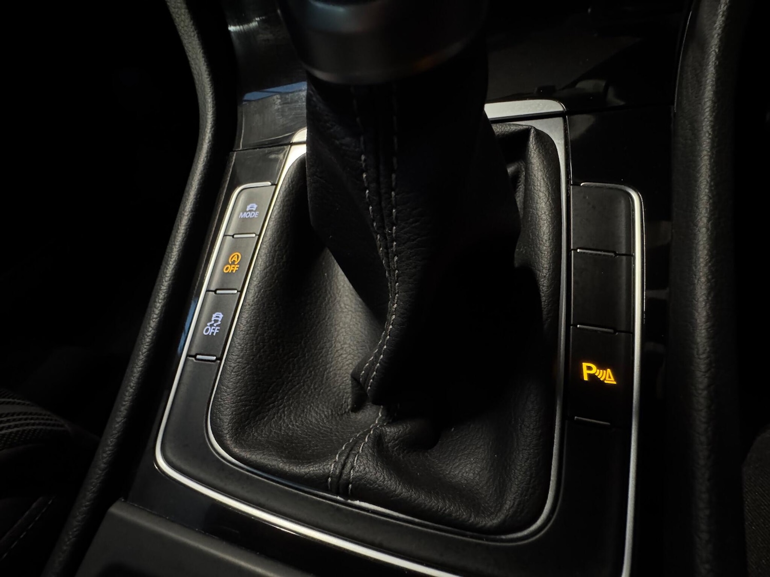 Used Volkswagen Golf 2018 for sale - 76736825: Photo 26