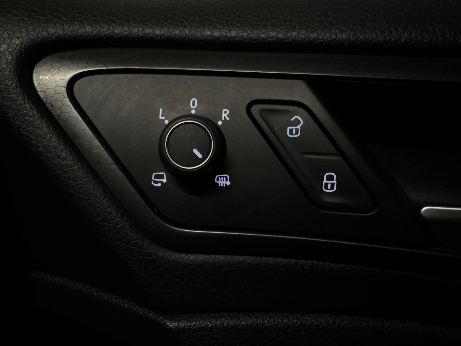 Used Volkswagen Golf 2018 for sale - 76736825: Photo 32