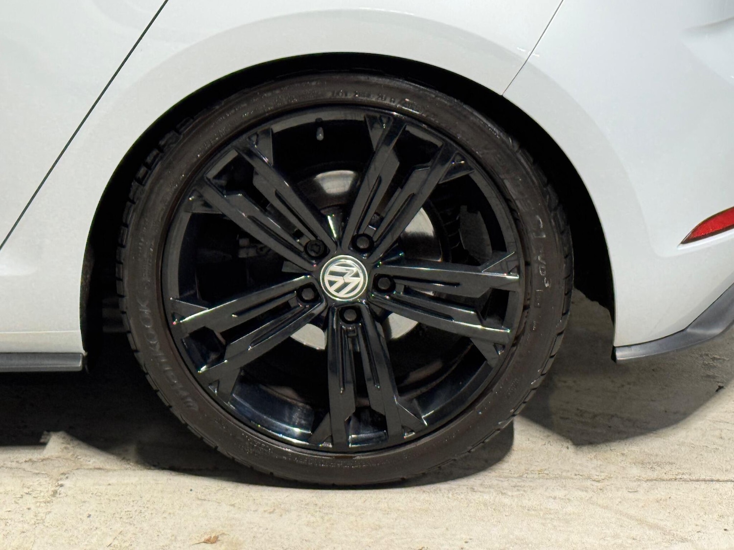 Used Volkswagen Golf 2018 for sale - 76736825: Photo 36