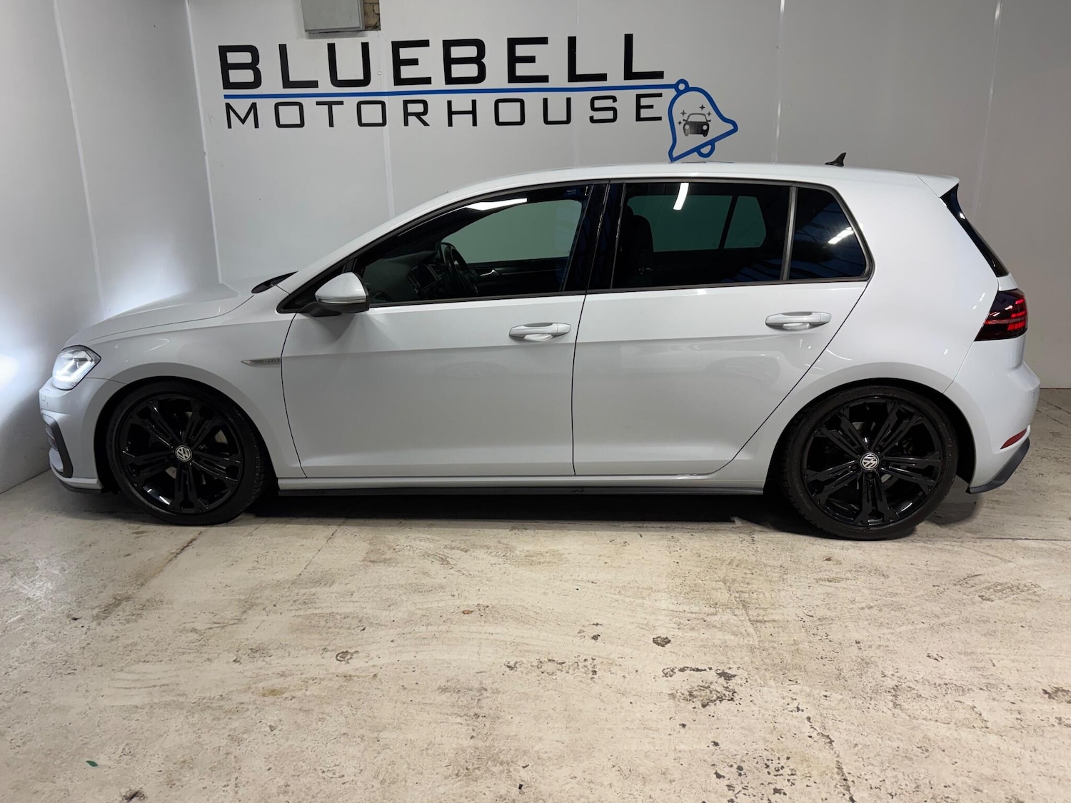 Used Volkswagen Golf 2018 for sale - 76736825: Photo 8