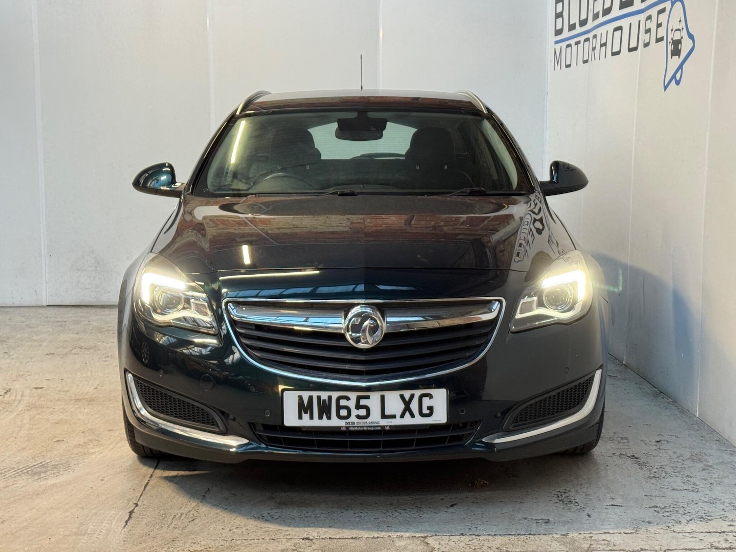 Used Vauxhall Insignia 2015 for sale - 78009465: Photo 2