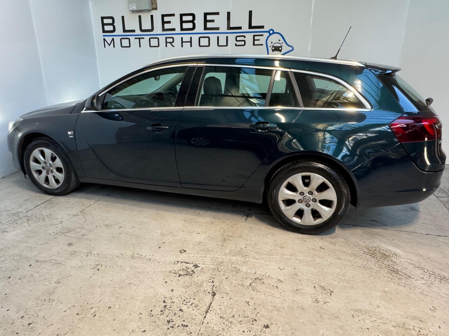 Used Vauxhall Insignia 2015 for sale - 78009465: Photo 8