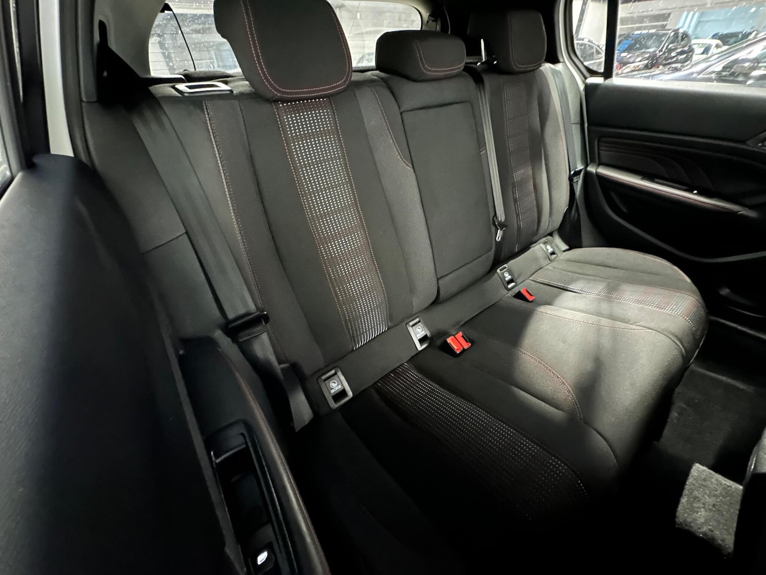 Used Peugeot 308 2017 for sale - 76954575: Photo 11