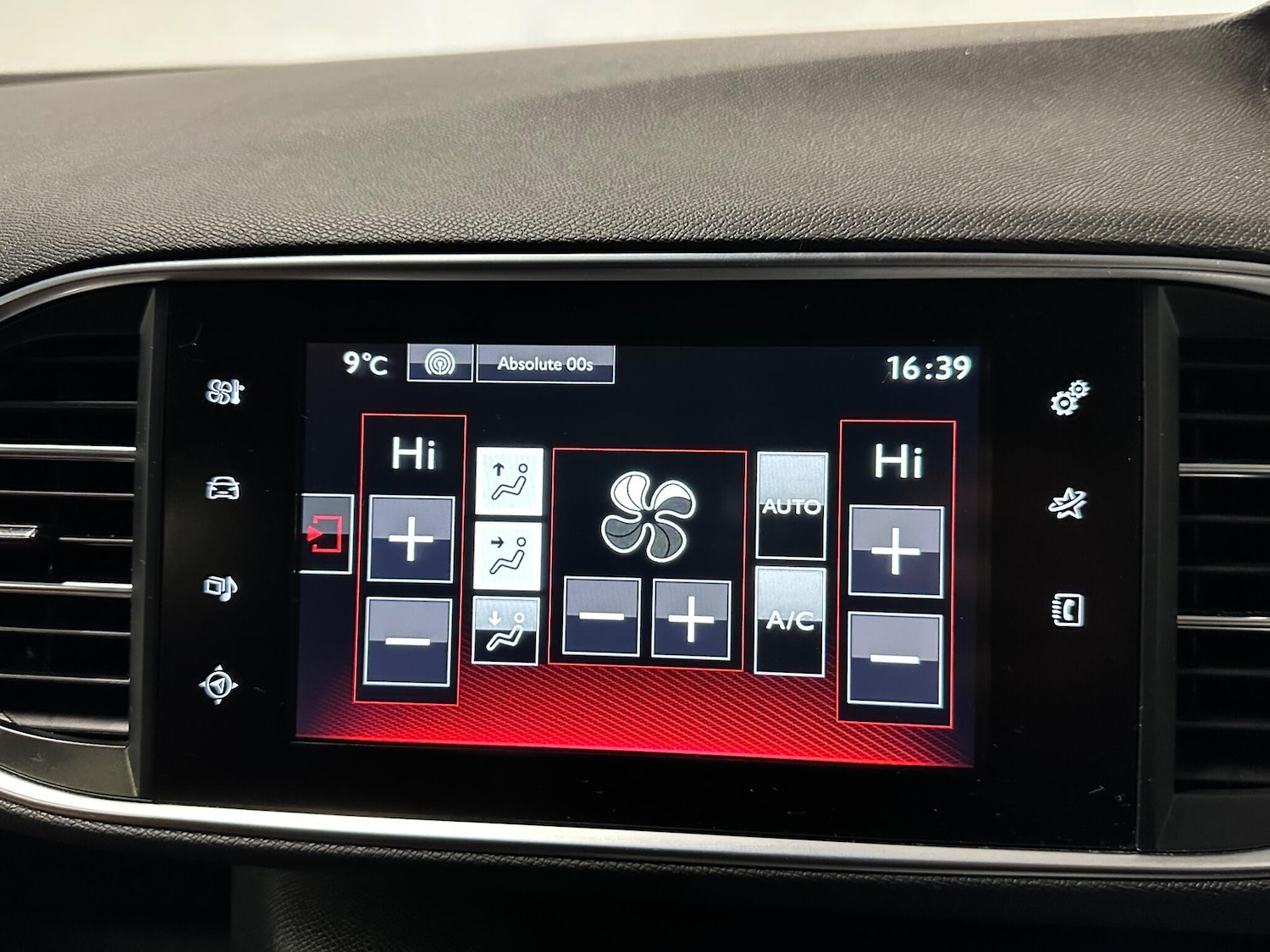 Used Peugeot 308 2017 for sale - 76954575: Photo 15