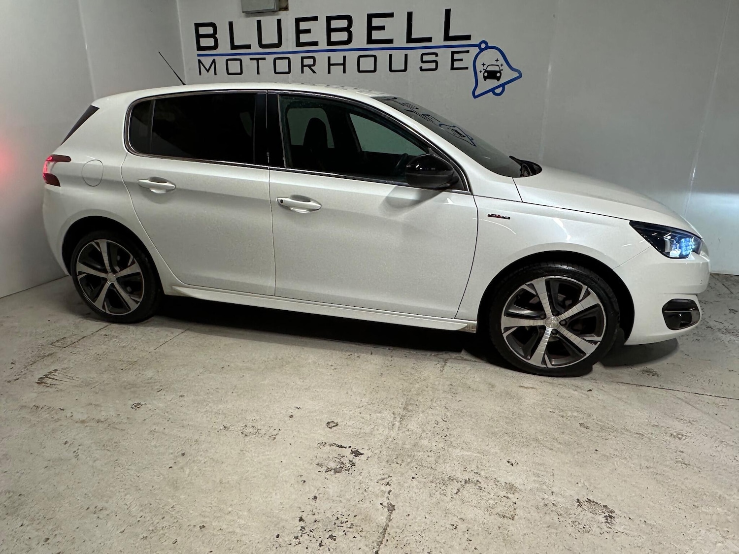 Used Peugeot 308 2017 for sale - 76954575: Photo 8