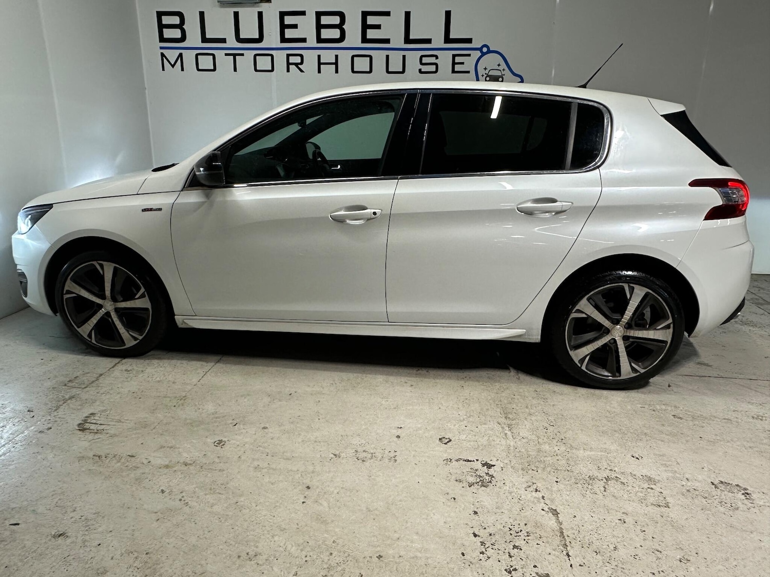 Used Peugeot 308 2017 for sale - 76954575: Photo 9