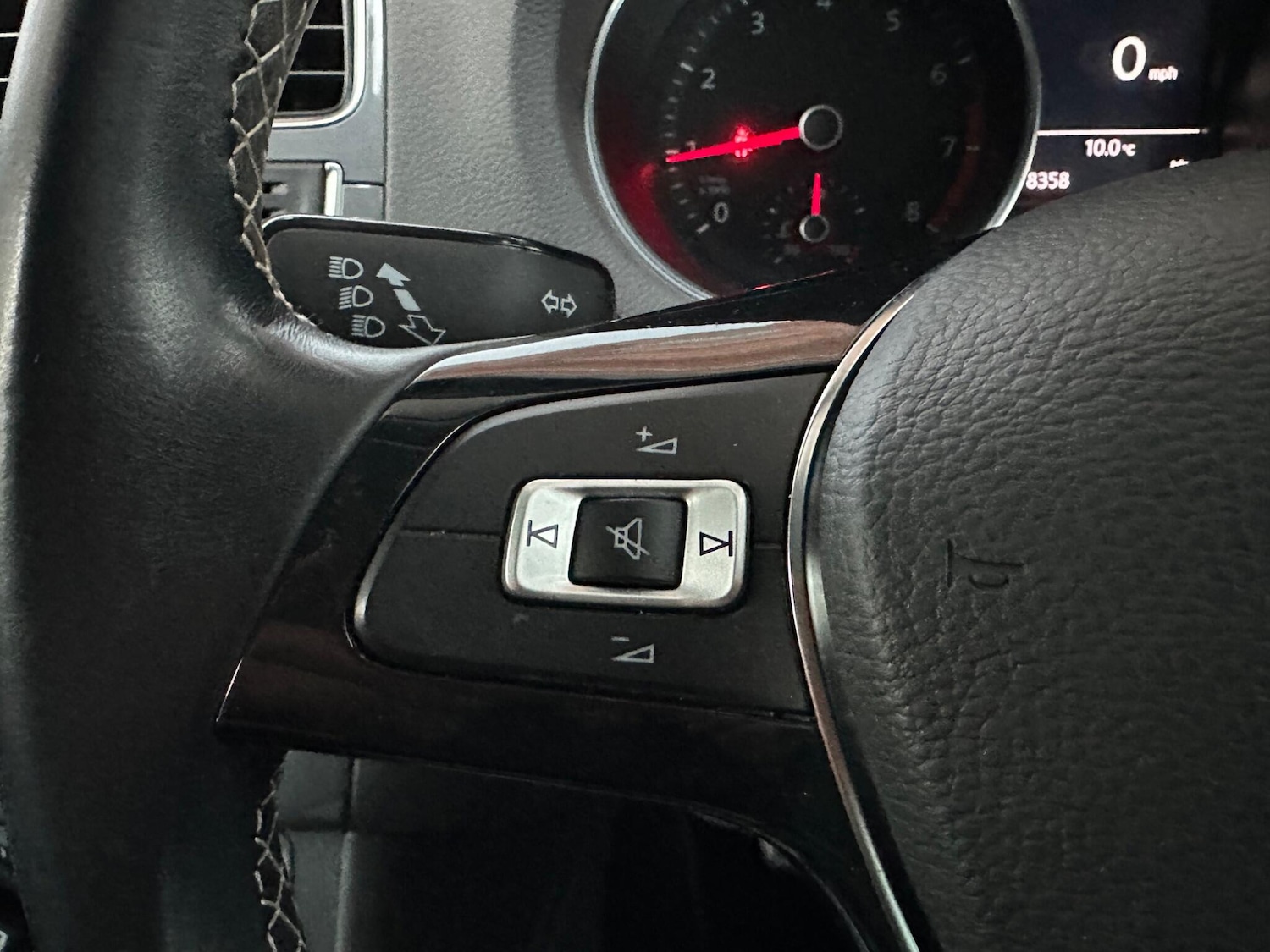 Used Volkswagen Polo 2015 for sale - 77269460: Photo 17