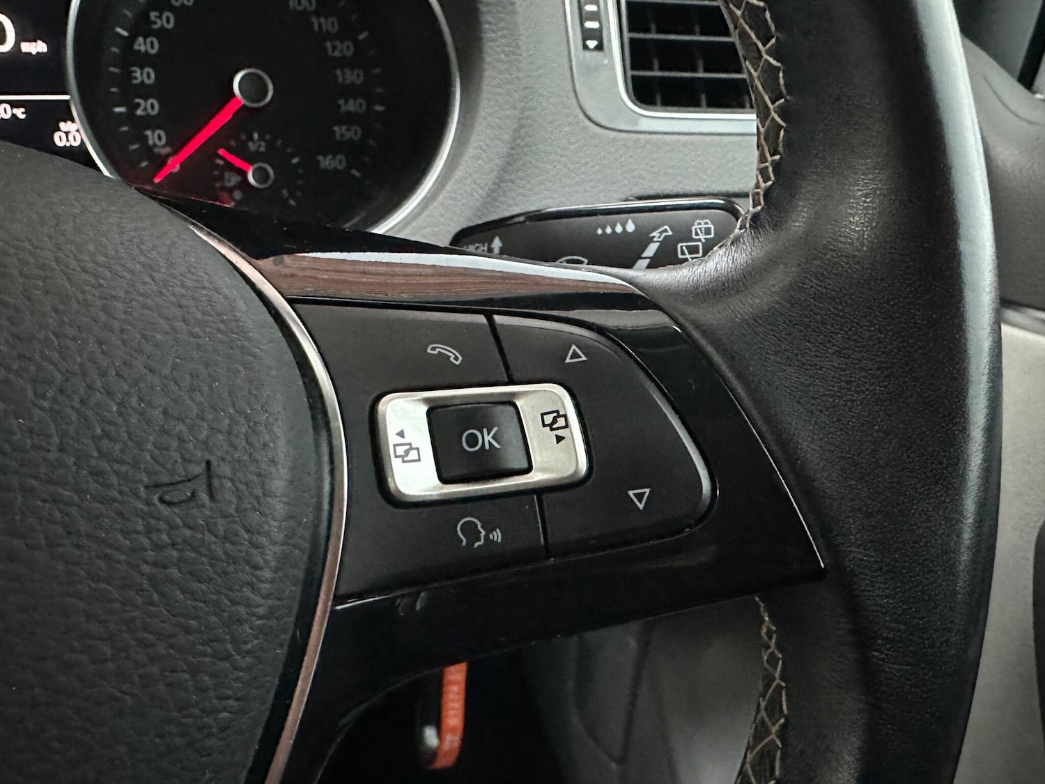 Used Volkswagen Polo 2015 for sale - 77269460: Photo 18