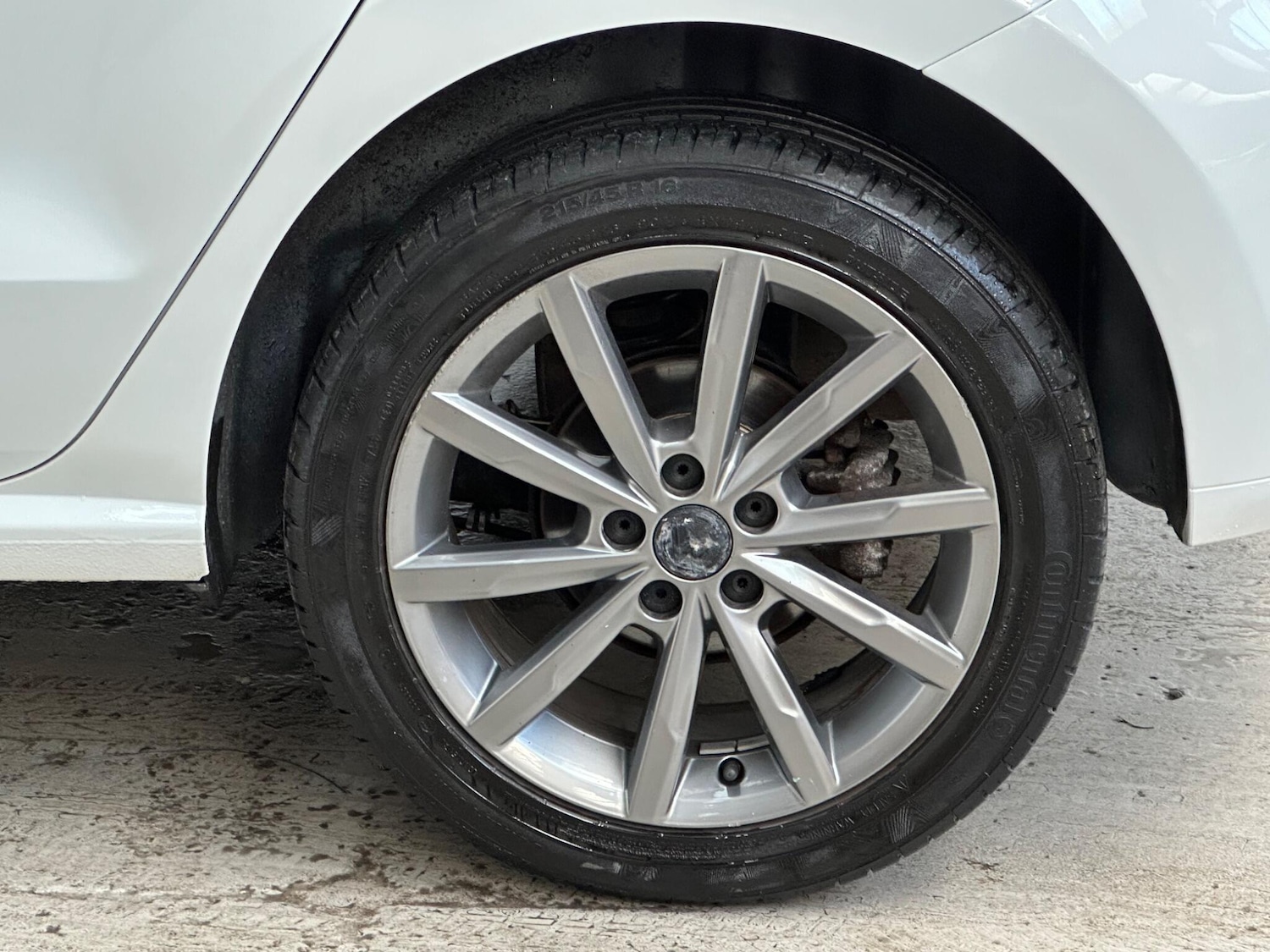 Used Volkswagen Polo 2015 for sale - 77269460: Photo 26