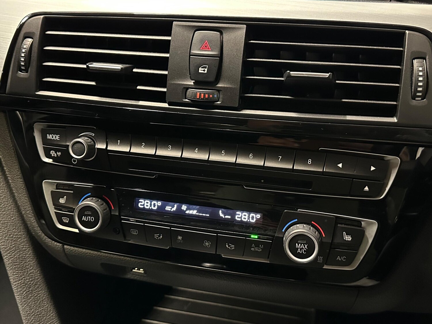 Used BMW 4 Series 2017 for sale - 77333296: Photo 25