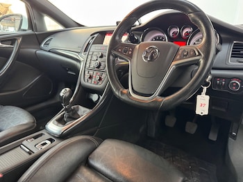 Used Vauxhall Cascada 2015 for sale - 79001175: Photo