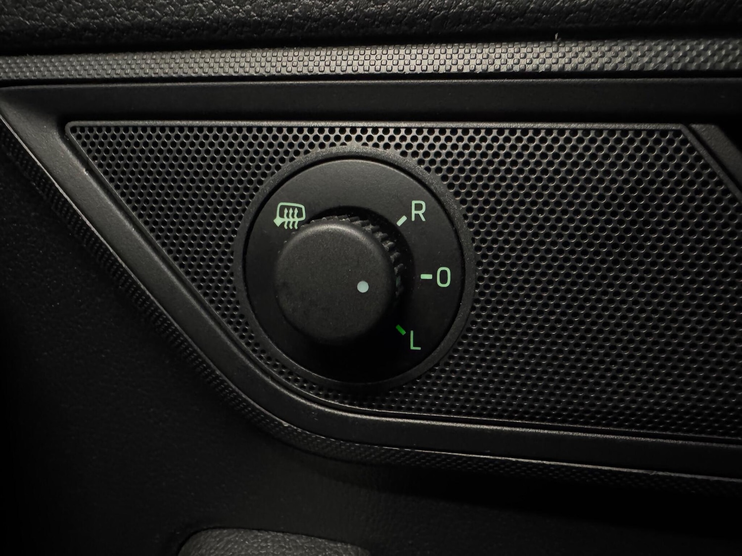 Used Skoda Fabia 2015 for sale - 76539737: Photo 23