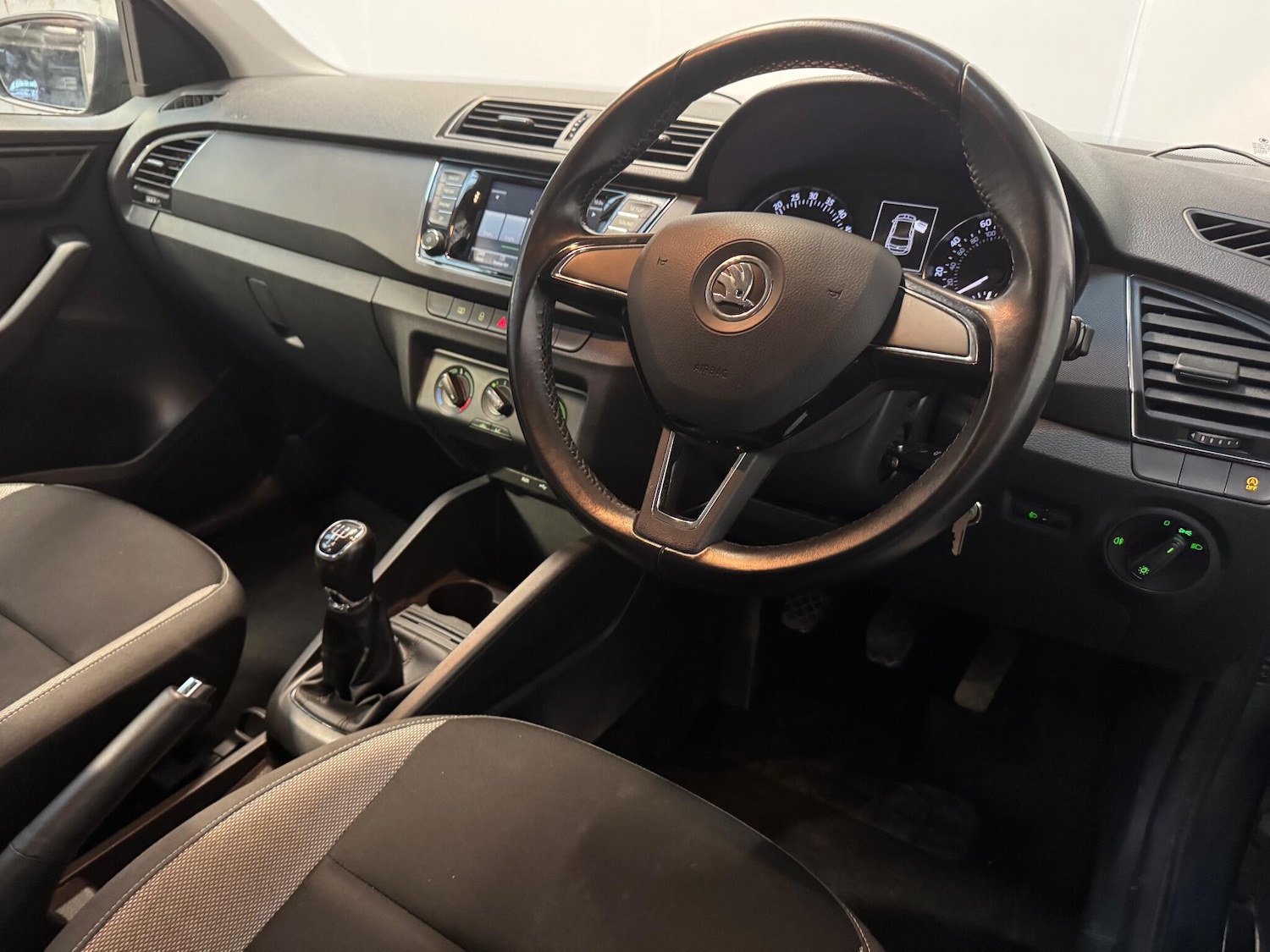 Used Skoda Fabia 2015 for sale - 76539737: Photo 4