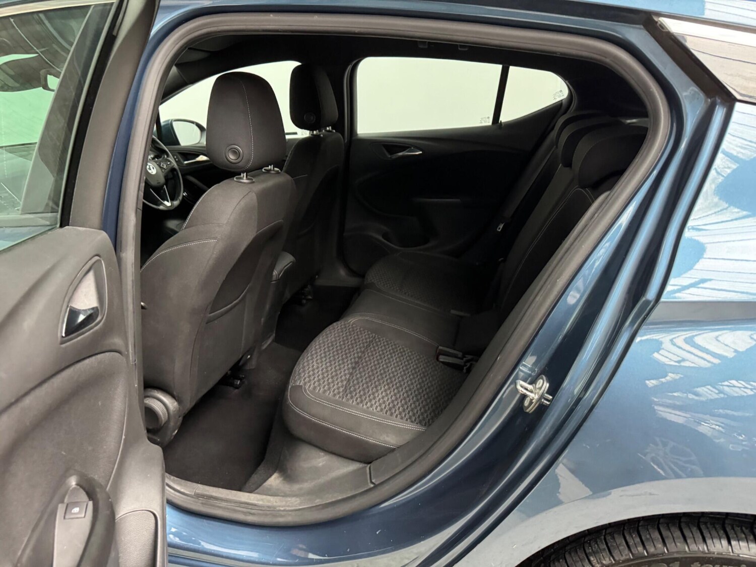 Used Vauxhall Astra 2016 for sale - 77698340: Photo 11