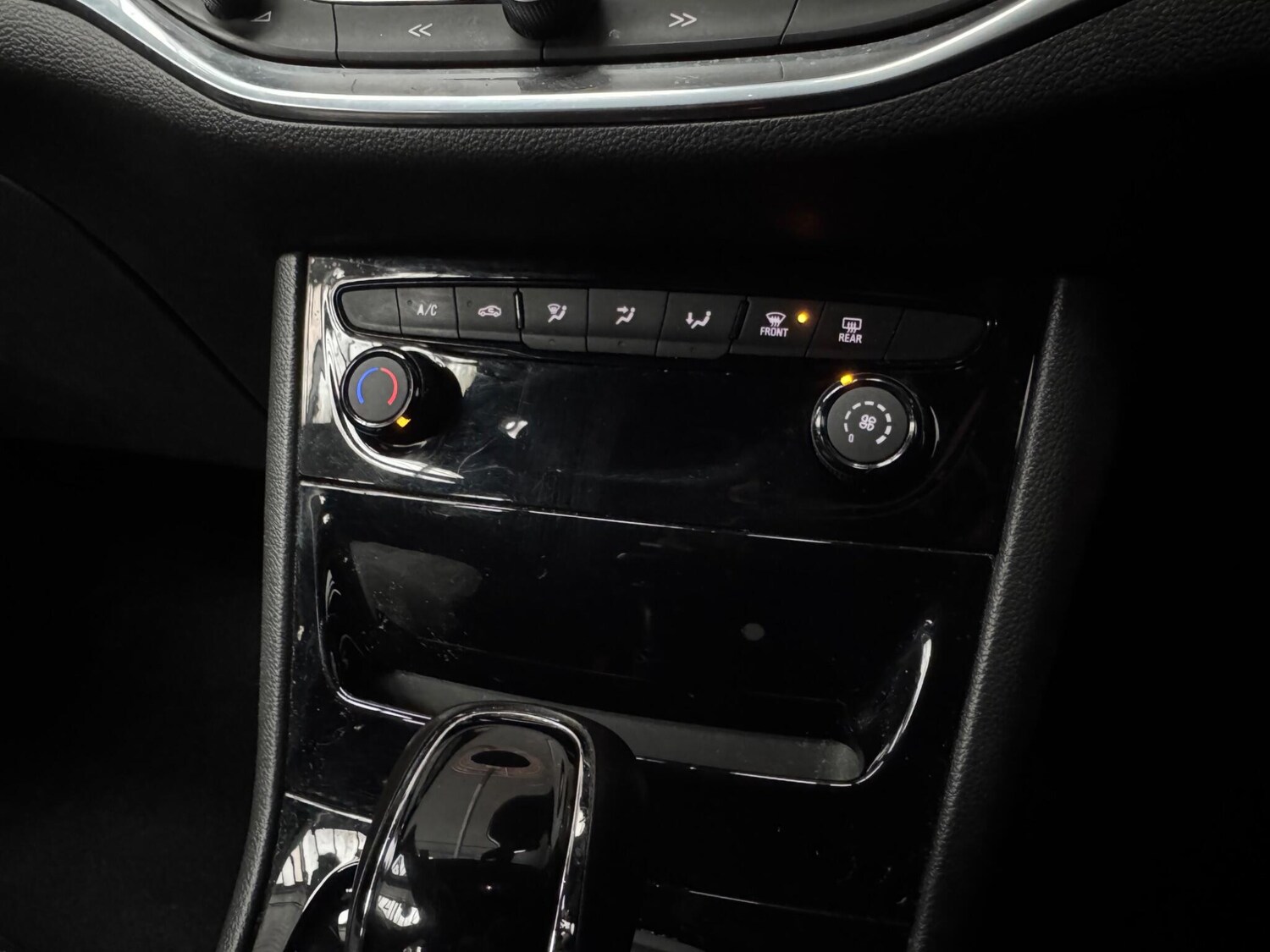 Used Vauxhall Astra 2016 for sale - 77698340: Photo 13