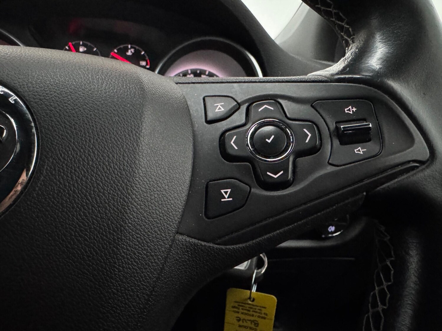 Used Vauxhall Astra 2016 for sale - 77698340: Photo 15