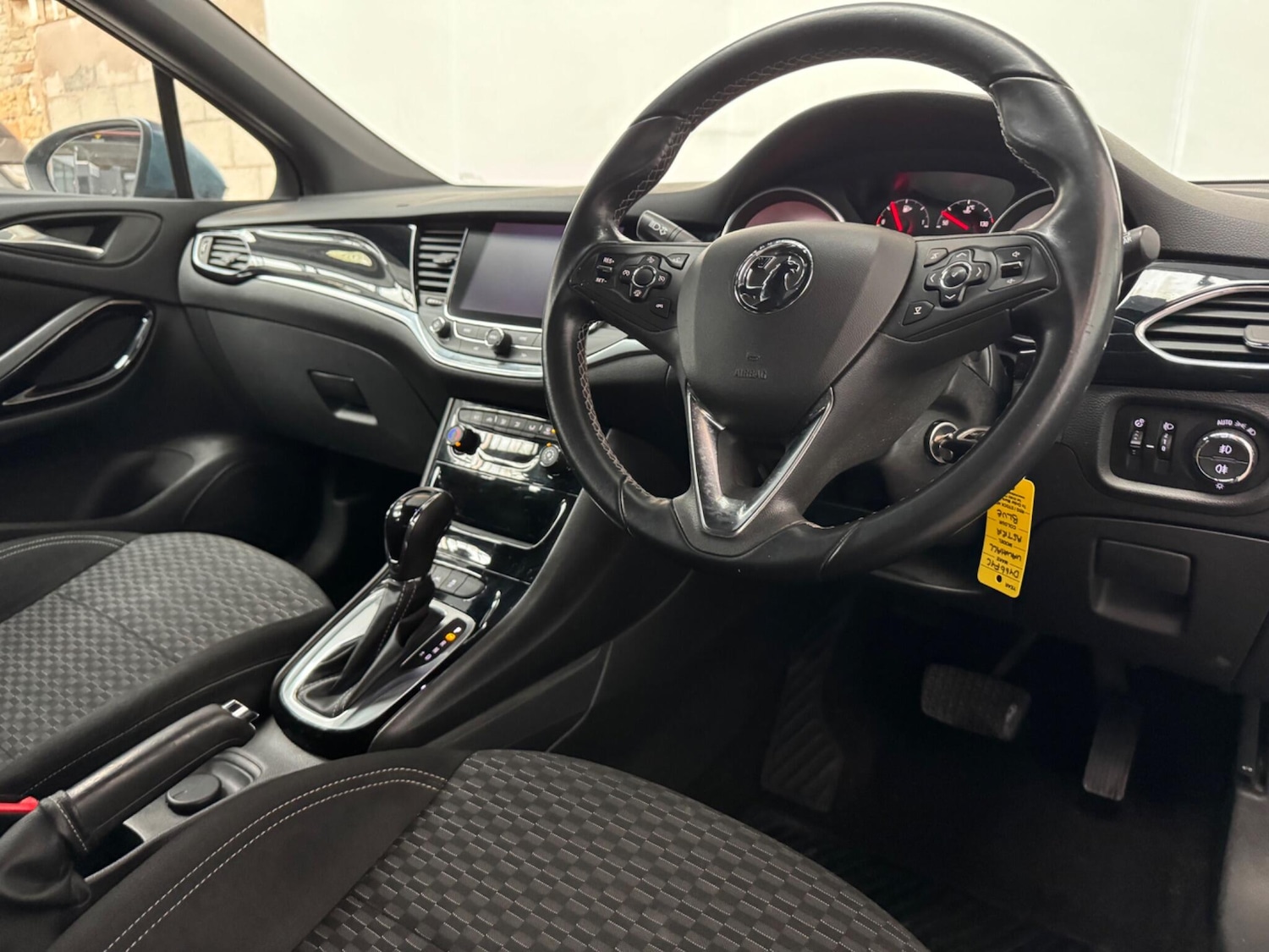 Used Vauxhall Astra 2016 for sale - 77698340: Photo 4