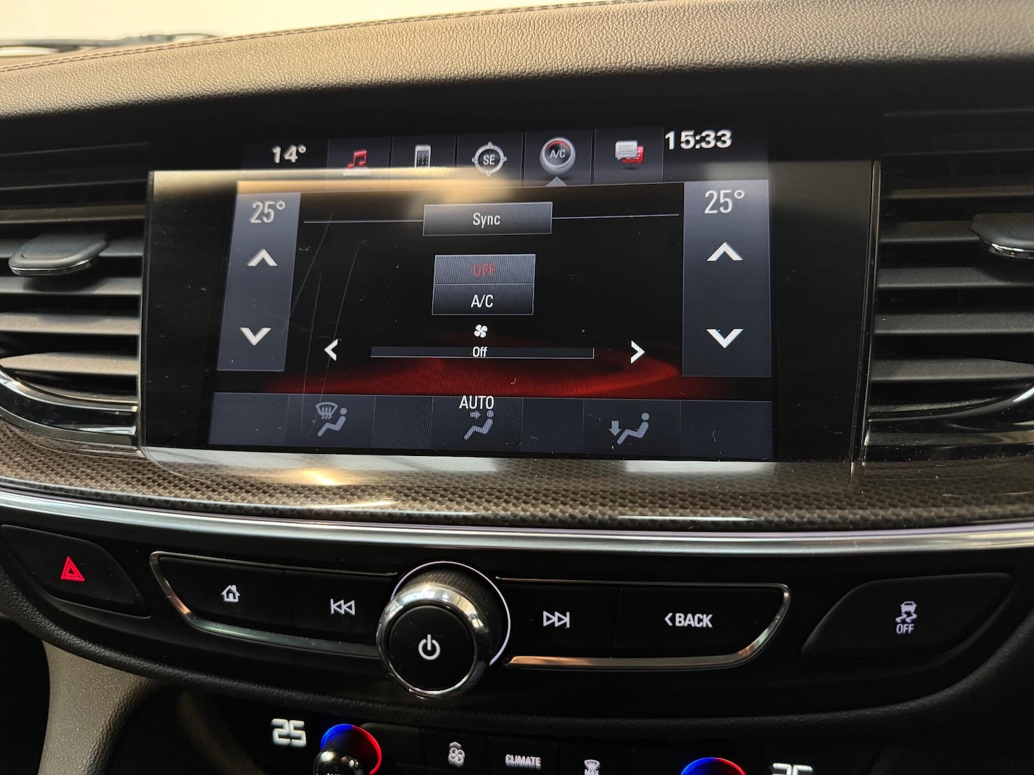 Used Vauxhall Insignia 2017 for sale - 76745469: Photo 21