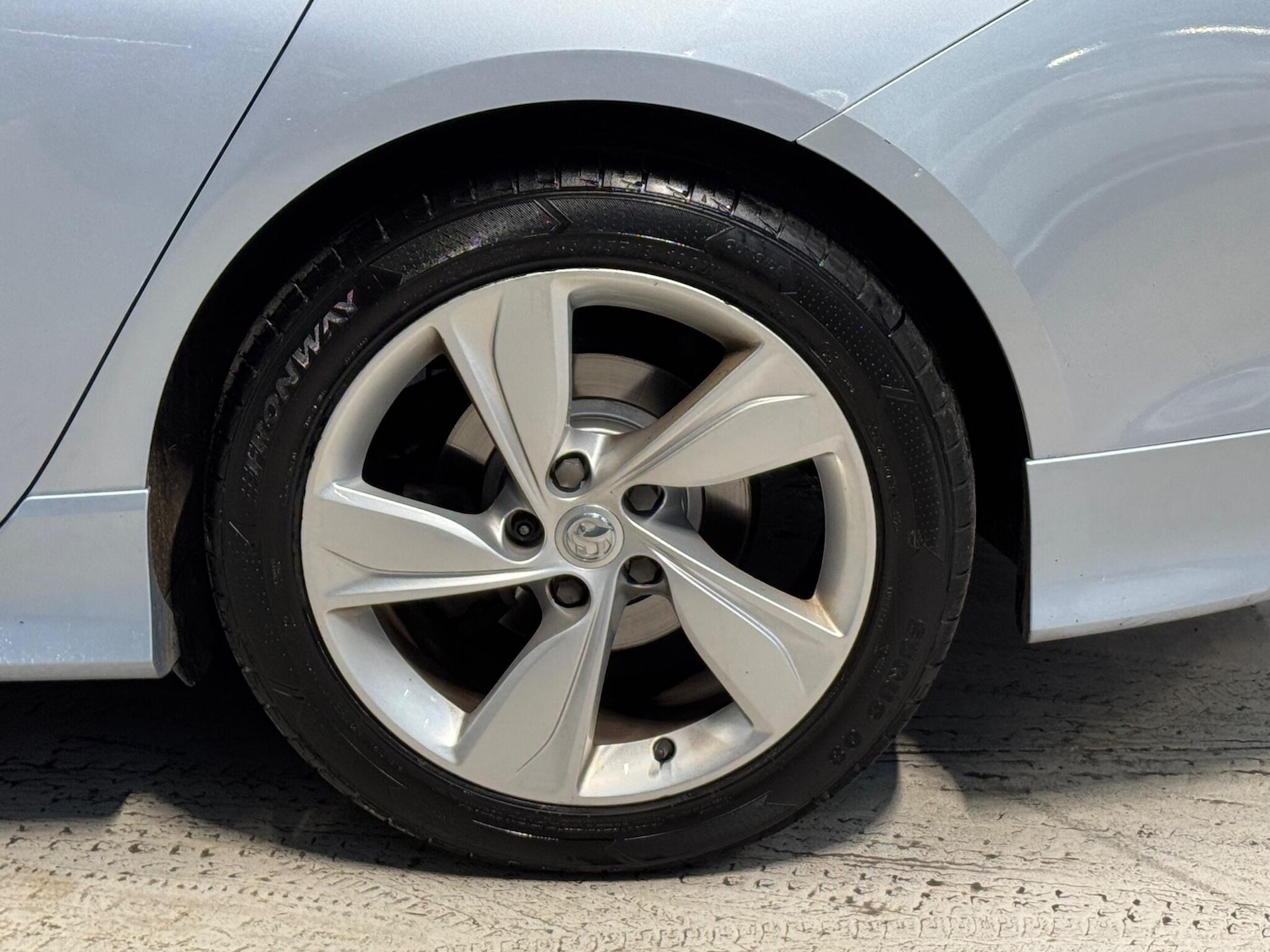 Used Vauxhall Insignia 2017 for sale - 76745469: Photo 33