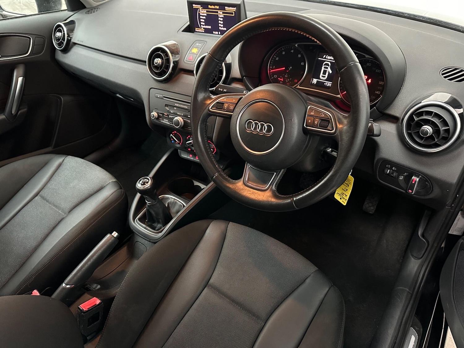 Used Audi A1 2013 for sale - 77442751: Photo 4
