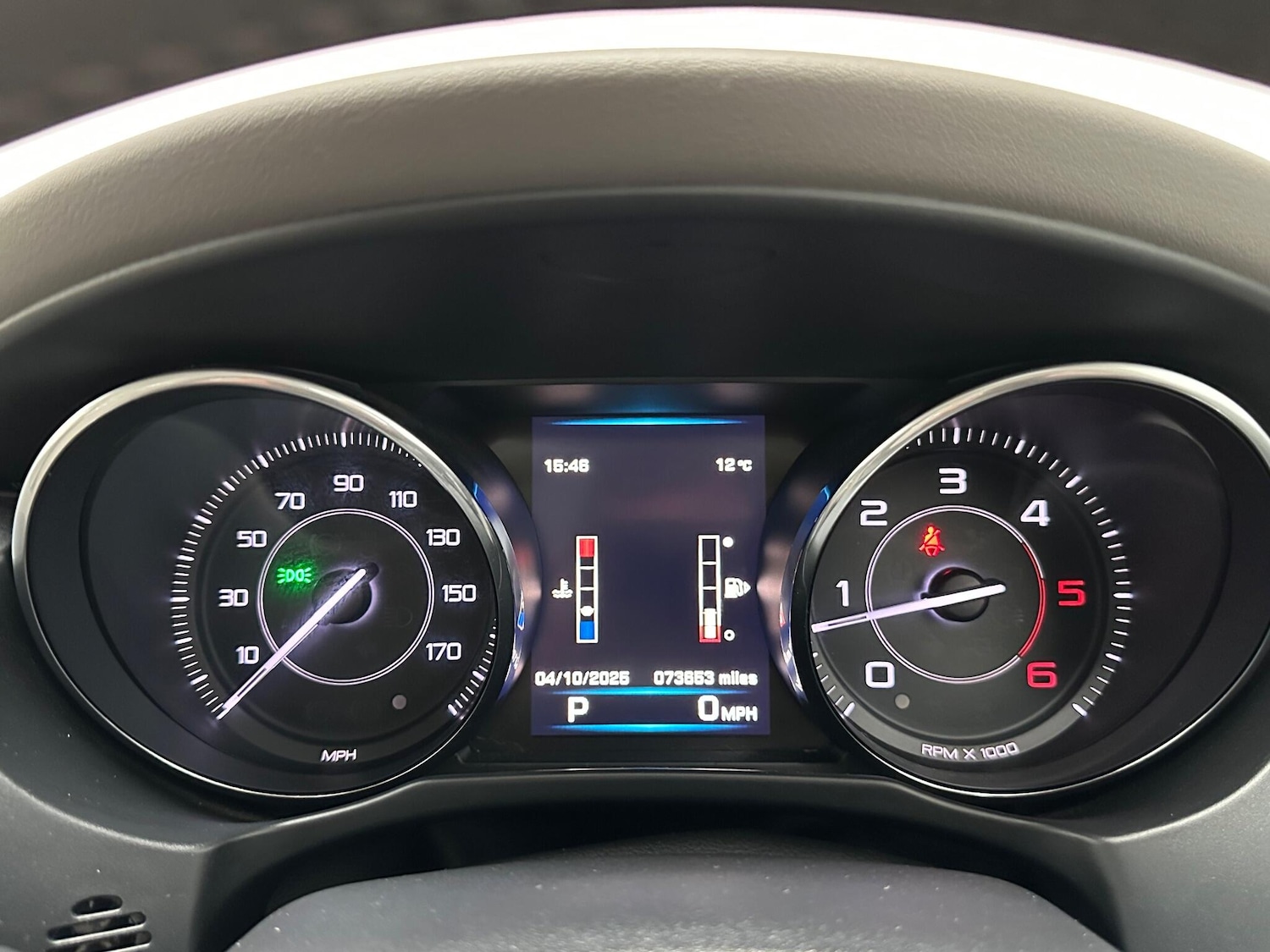 Used Jaguar XE 2016 for sale - 76176223: Photo 12