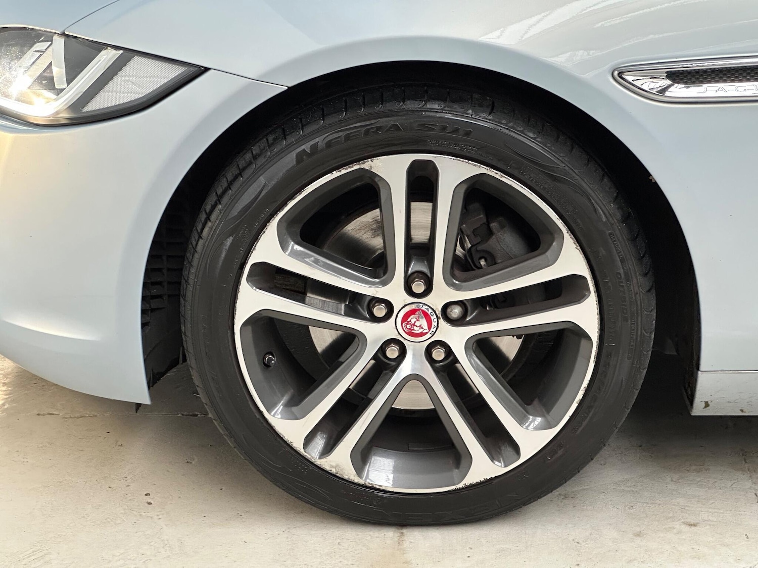 Used Jaguar XE 2016 for sale - 76176223: Photo 26