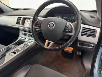 Used Jaguar XF 2013 for sale - 75955523: Photo