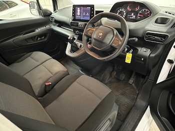Used Peugeot Partner 2019 for sale - 76514695: Photo