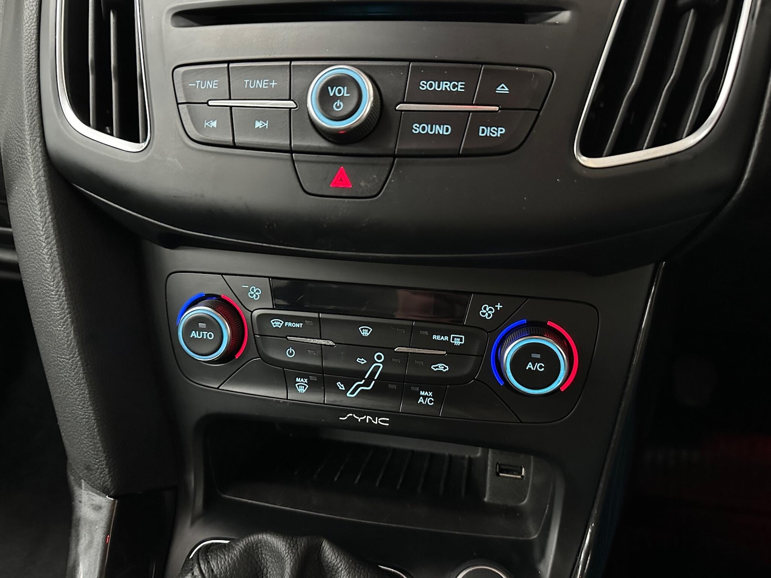 Used Ford Focus 2015 for sale - 76928173: Photo 18