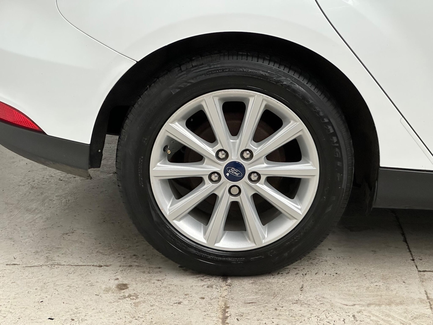 Used Ford Focus 2015 for sale - 76928173: Photo 27