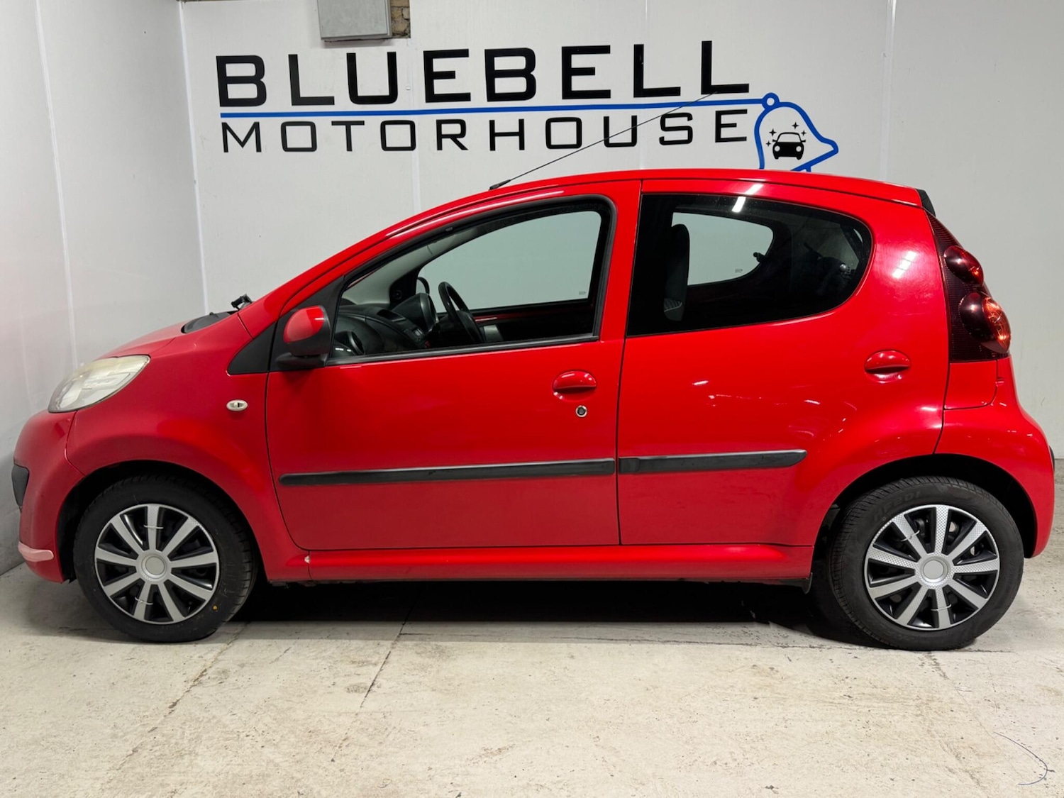 Used Peugeot 107 2013 for sale - 77099222: Photo 8