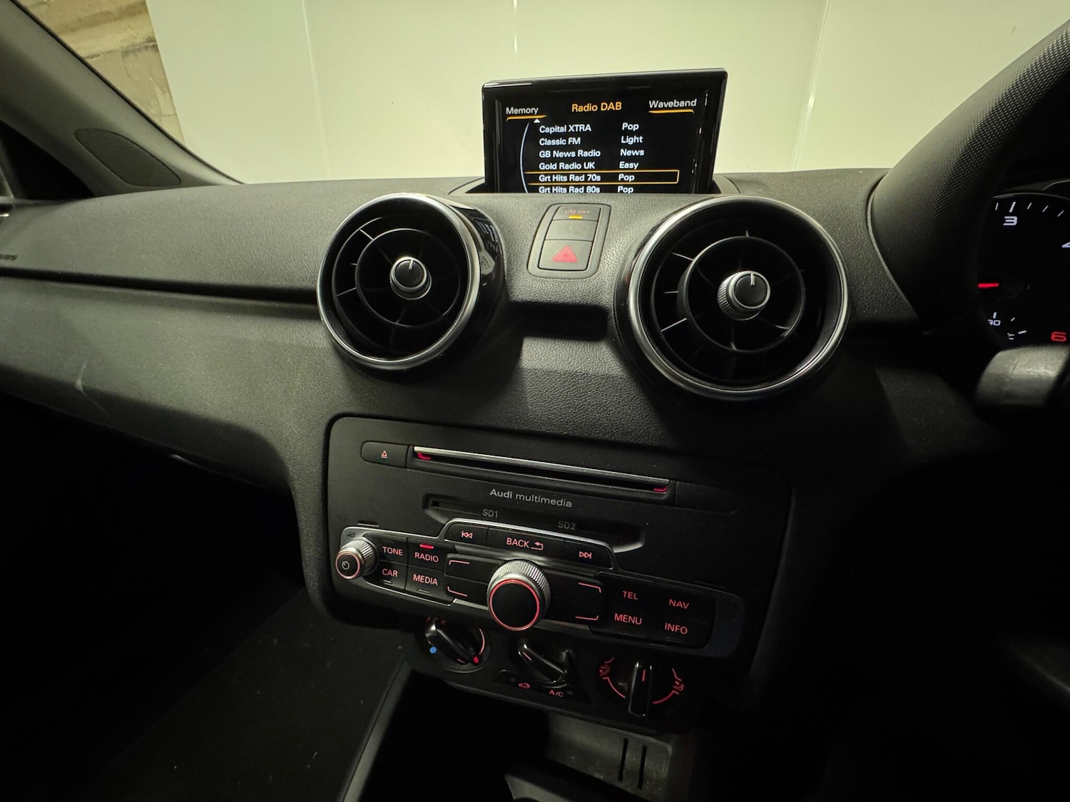 Used Audi A1 2016 for sale - 77043091: Photo 10