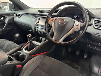 Used Nissan Qashqai 2016 for sale - 78952271: Photo