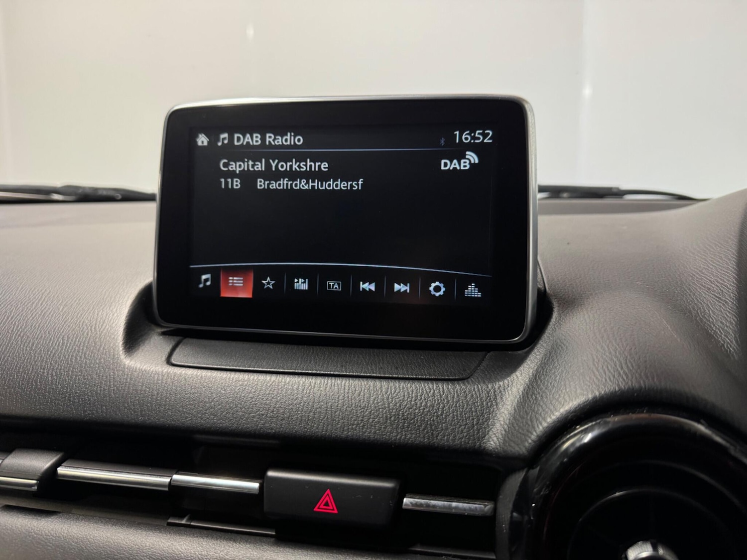 Used Mazda CX-3 2015 for sale - 77099227: Photo 18