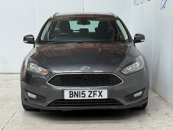 Used Ford Focus 2015 for sale - 78655842: Photo
